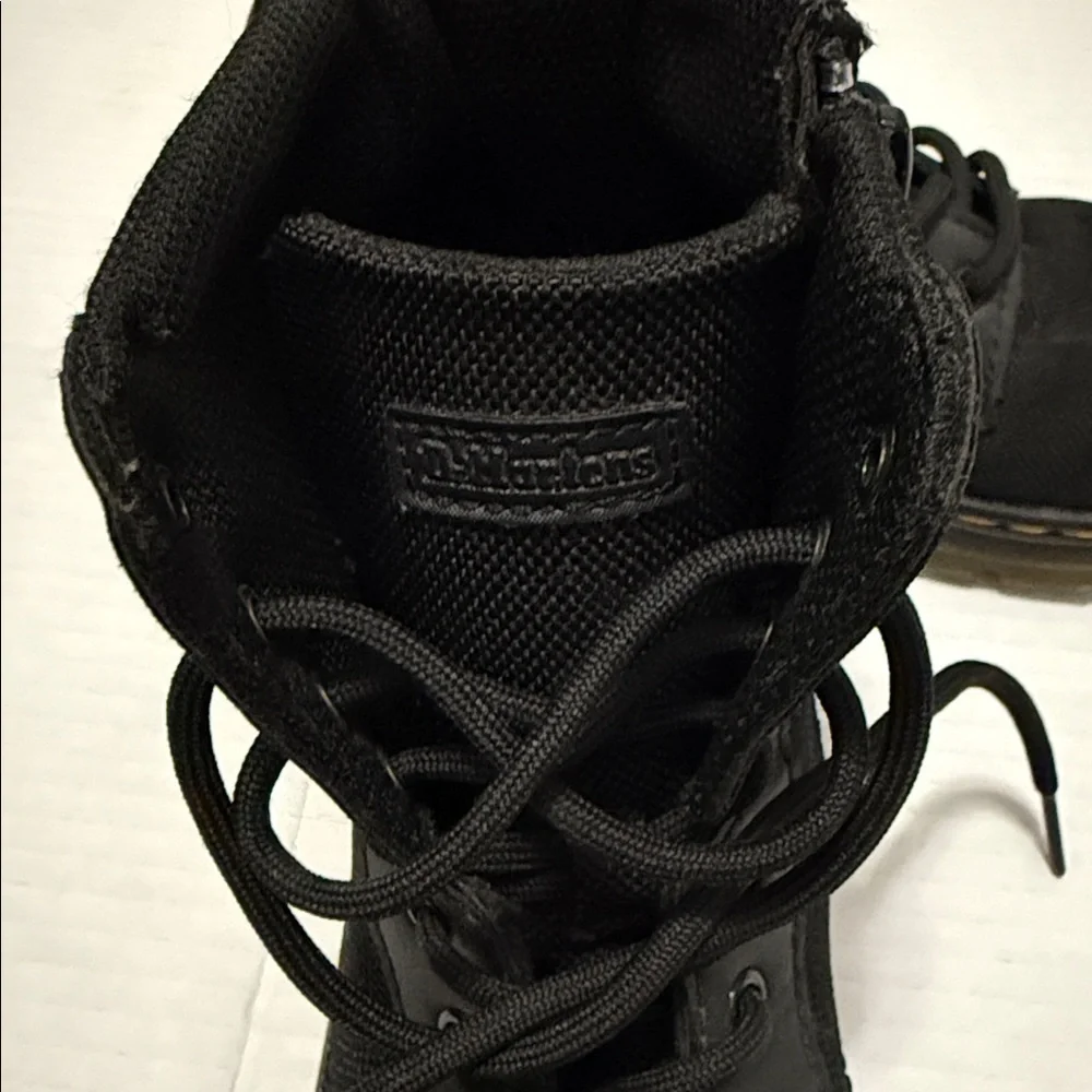 Dr. Martens - Junior Combs - Black - Size US3 - Good Used Condition!!